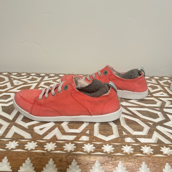 🌟 Vionic Arch Support Sneakers - Picture 5 of 8